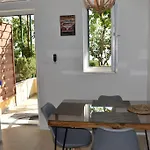 Vineyard Oaza