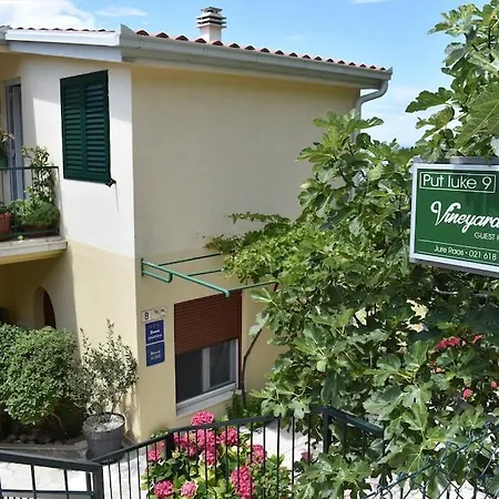 Vineyard Oaza Apartment *